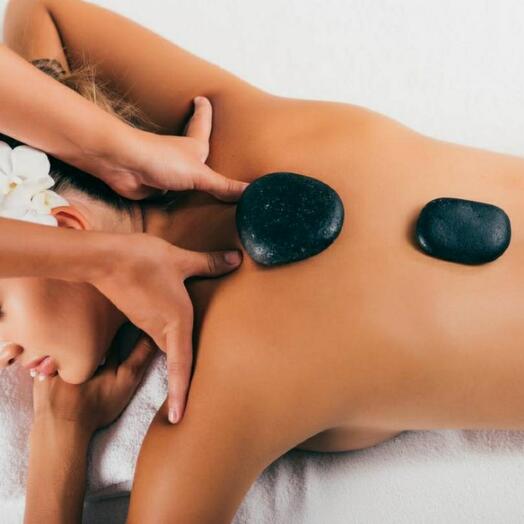 Masaje con piedras calientes 90 minutos