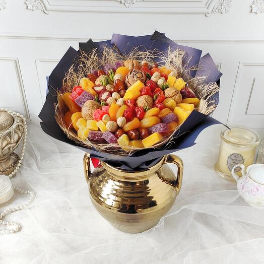 Delicioso ramo de frutas secas con cono de cedro, 22-24 cm