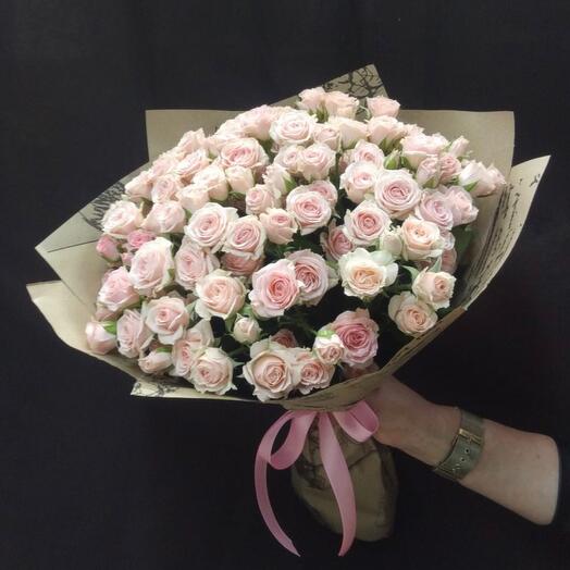 Shrub rose 19 PCs in Kraft