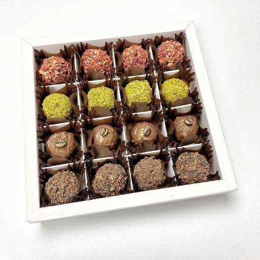Шоколадные трюфели 4*4