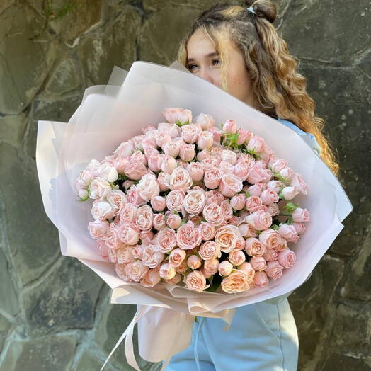 Пионовидные розы Бомбастик 45шт CreamyPink