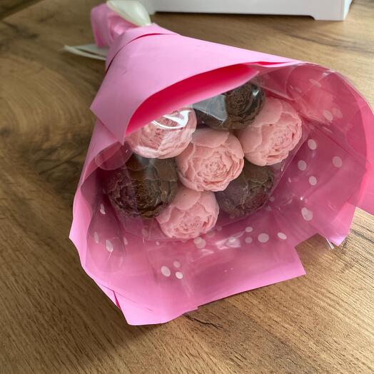 Bouquet of chocolate peonies