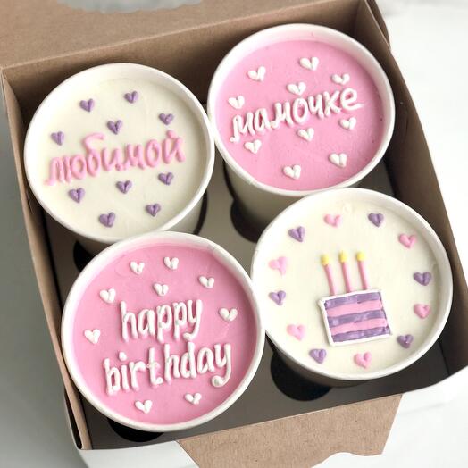 Cake to go MOM'S BIRTHDAY. Bento cake in a glass of 4 pcs