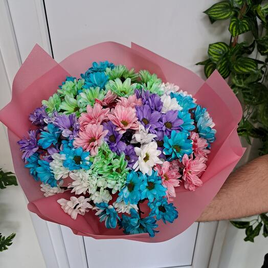 Букет из крашеных хризантема