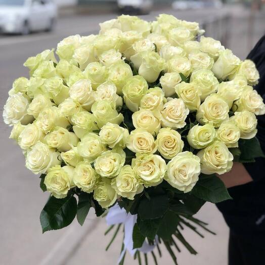 Белые розы
