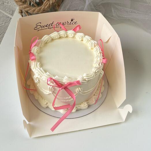 Large Lambeth bento Cake with bows for birthday