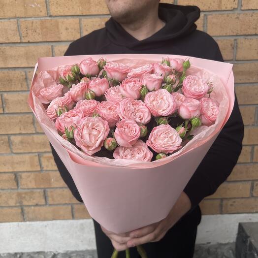 Моно-букет из кустовых пионовидных роз