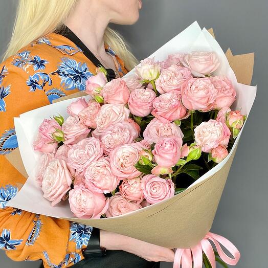Rosas en forma de peonía arbustiva