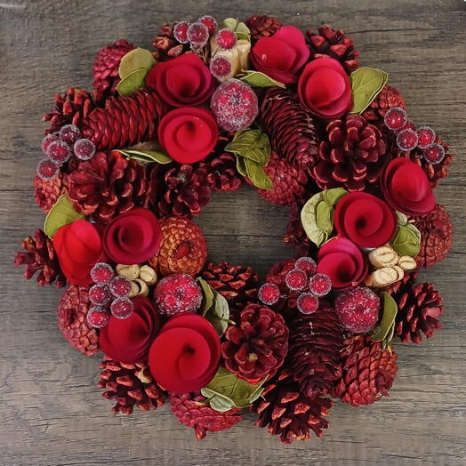 Red Artificial Christmas Wreath Christmas