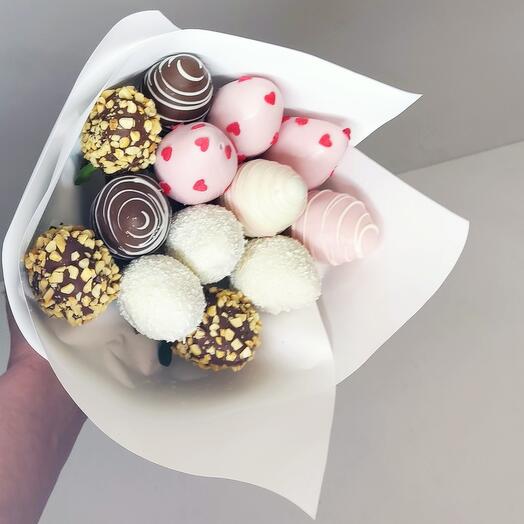 /Bouquet of chocolate-covered strawberries/Tatiana's Day/March 8/February 14/February 23/Mom/Girl/23