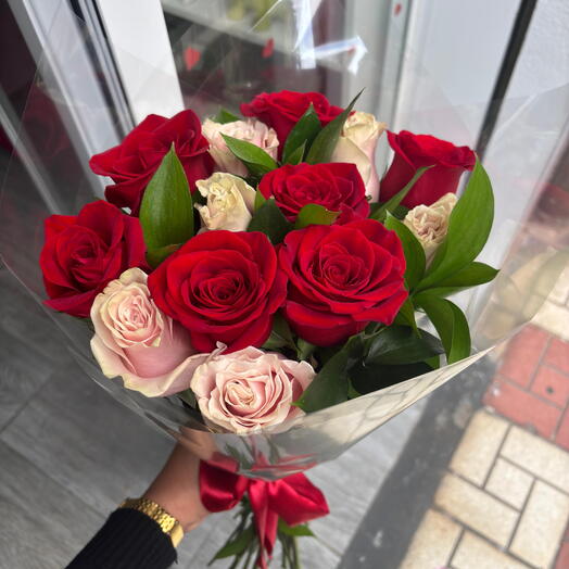 Ramo Roses