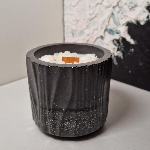 Свеча в гипсовом подсвечнике ароматическая "Хвойный лес"