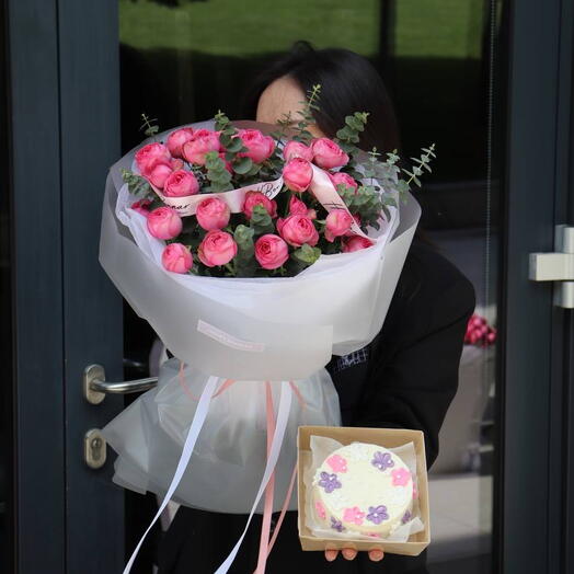 Сет Бенто торт + Букет