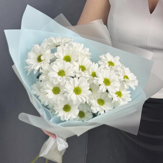 Букет из кустовой ромашковой хризантемы