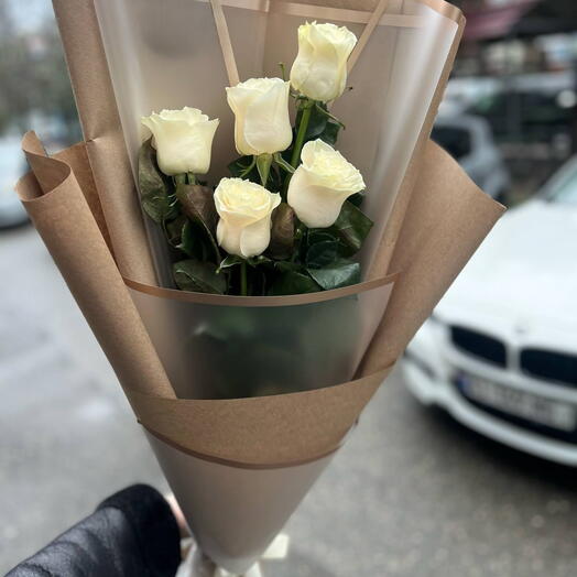 White roses