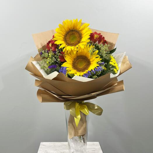 Bouquet with sunflower and alstroemeria