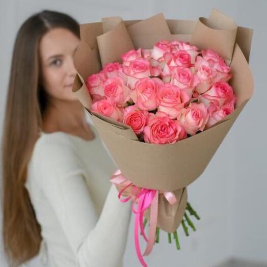 Букет из роз Джумилия в крафте (21шт,40см)