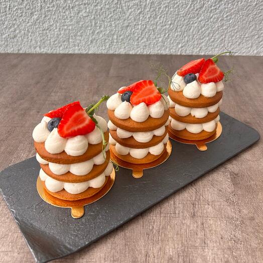 Pastel De Miel Al Aire Libre