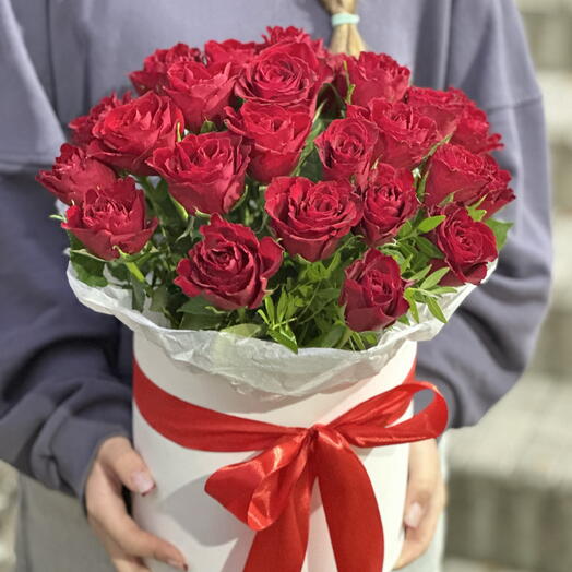 Композиция из 31 розы🌹Букет из роз