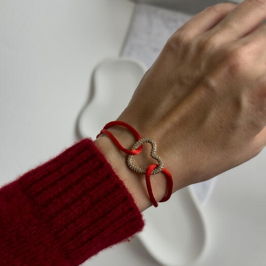 Сердце в искрах