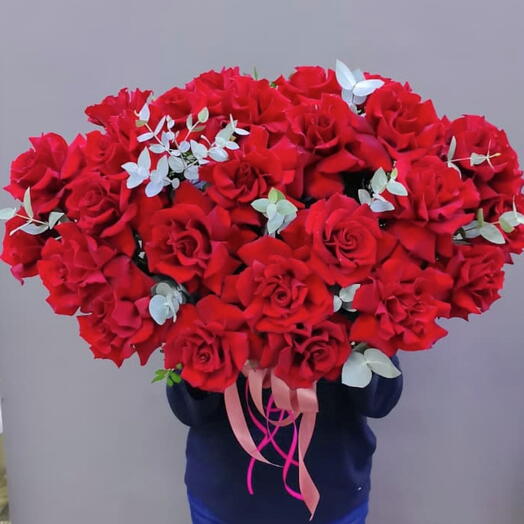 Корзина с французскими розами Vip