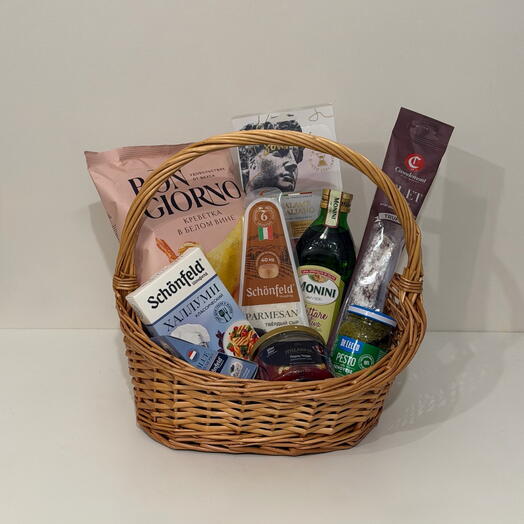 Продуктовая подарочная корзина «Собрание вкусов»