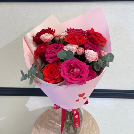 Букет из роз на 14 февраля