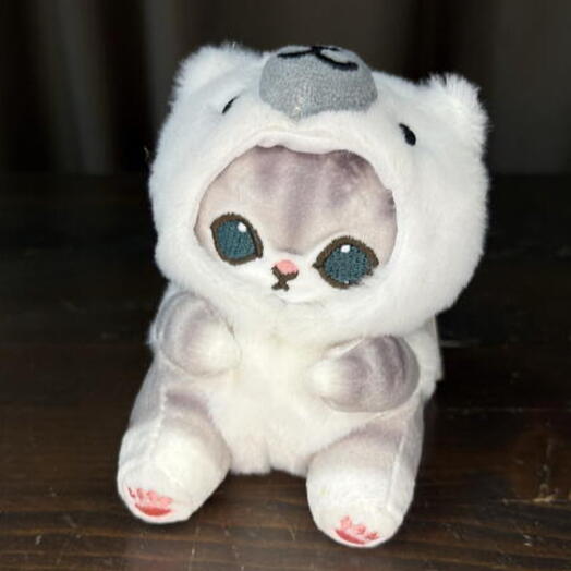 Игрушка котик в шапке мишки