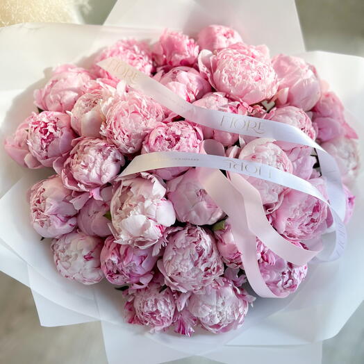 Розовые пионы 25 шт