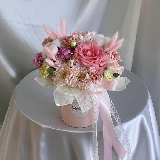 Нежная композиция с розочкой🌸