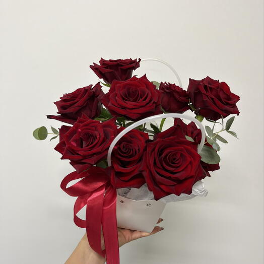 Композиция с красной розой 🌹