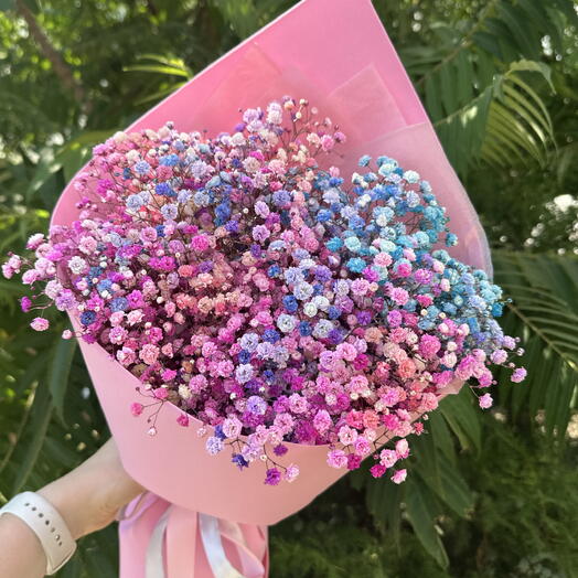 Букет из радужной гипсофилы 💜