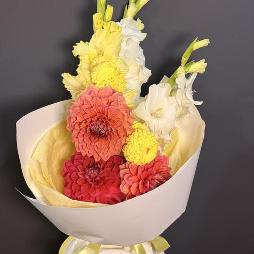 Sun garden bouquet