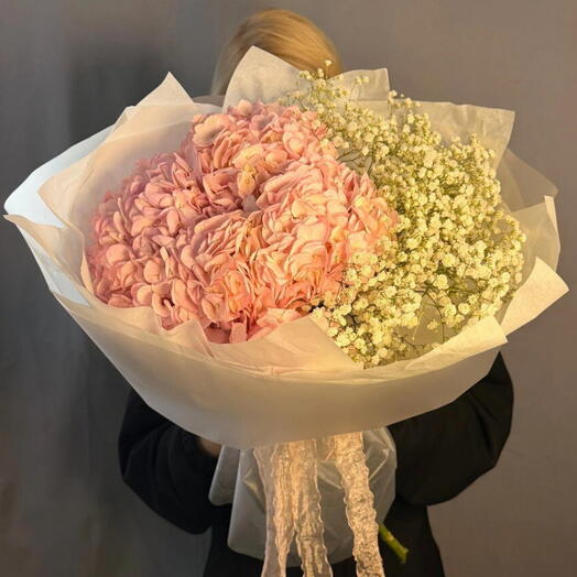 Букет (M) : с гортензией и гипсофилой💕