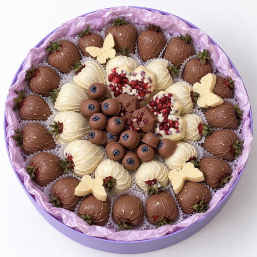 Клубника в шоколаде "Royal Berry Box"