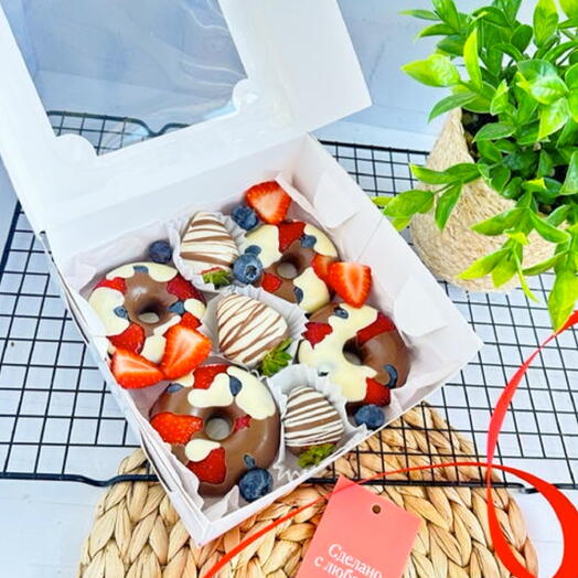 Тренд 2026 🍓 Шоколадные пончики с ягодами