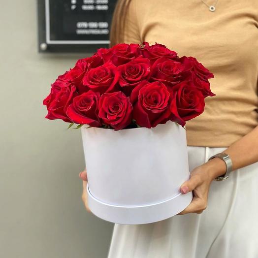 Caja de rosas rojas