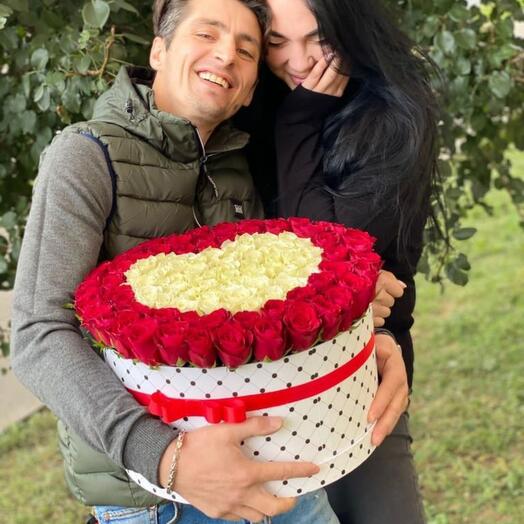 Цветы в коробке,, Любовь"