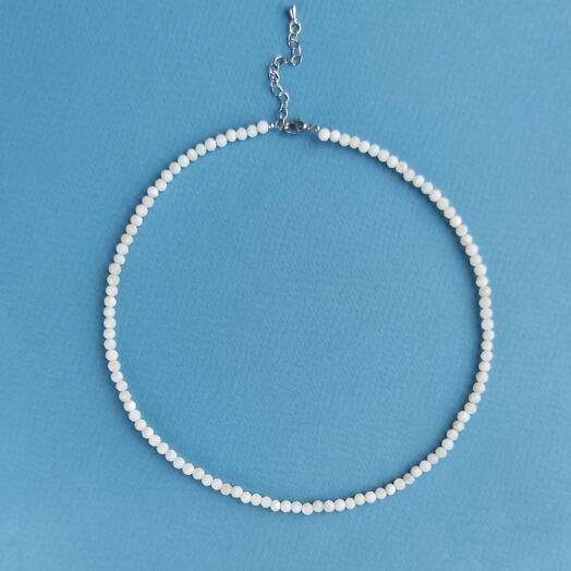 Collar de la madre de la perla natural facetado
