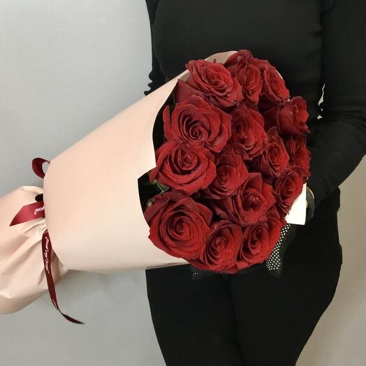 15 red roses Ecuador 70 cm