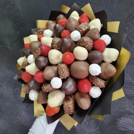 Букет из клубники в шоколаде