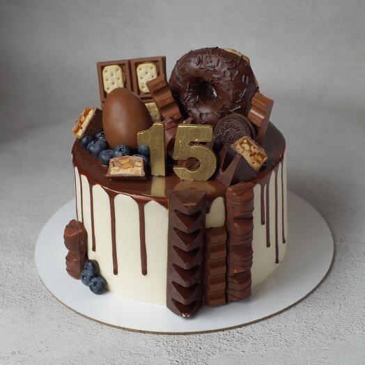 Kinder 2 cake for son, brother, husband, dad, friend