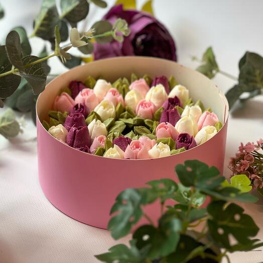 Mini bouquet of cottage cheese cupcakes tulips 5 pcs