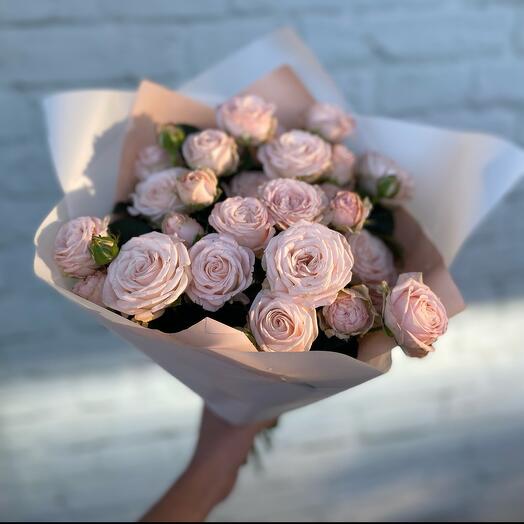 11 rosas Rosadas suaves