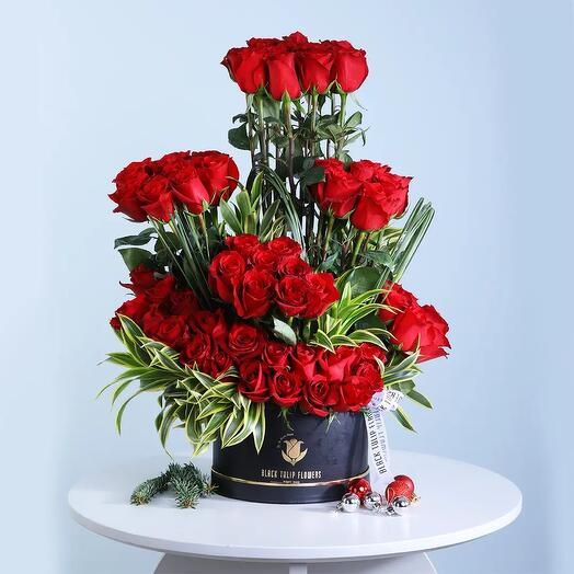 Red Roses In Black Box