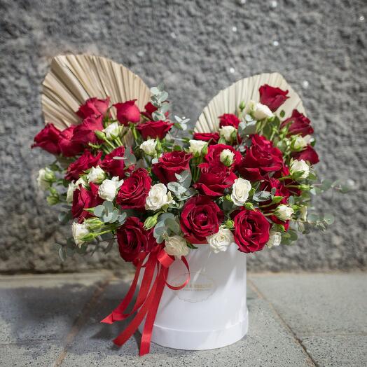 Classic Red and White bouquet