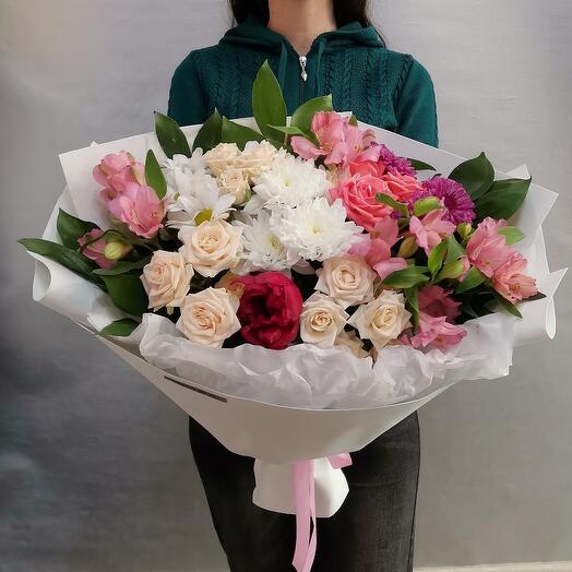 Букет с пионом🌸️🥰