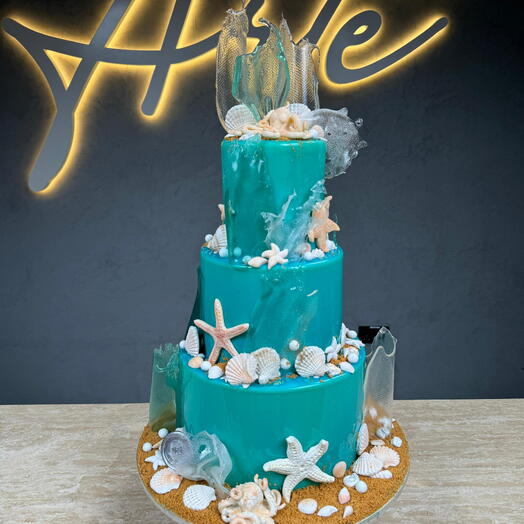 Sea shells theme cake