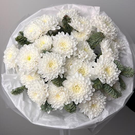 Букет из белой хризантемы с нобилисом