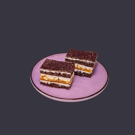 Два сникерса